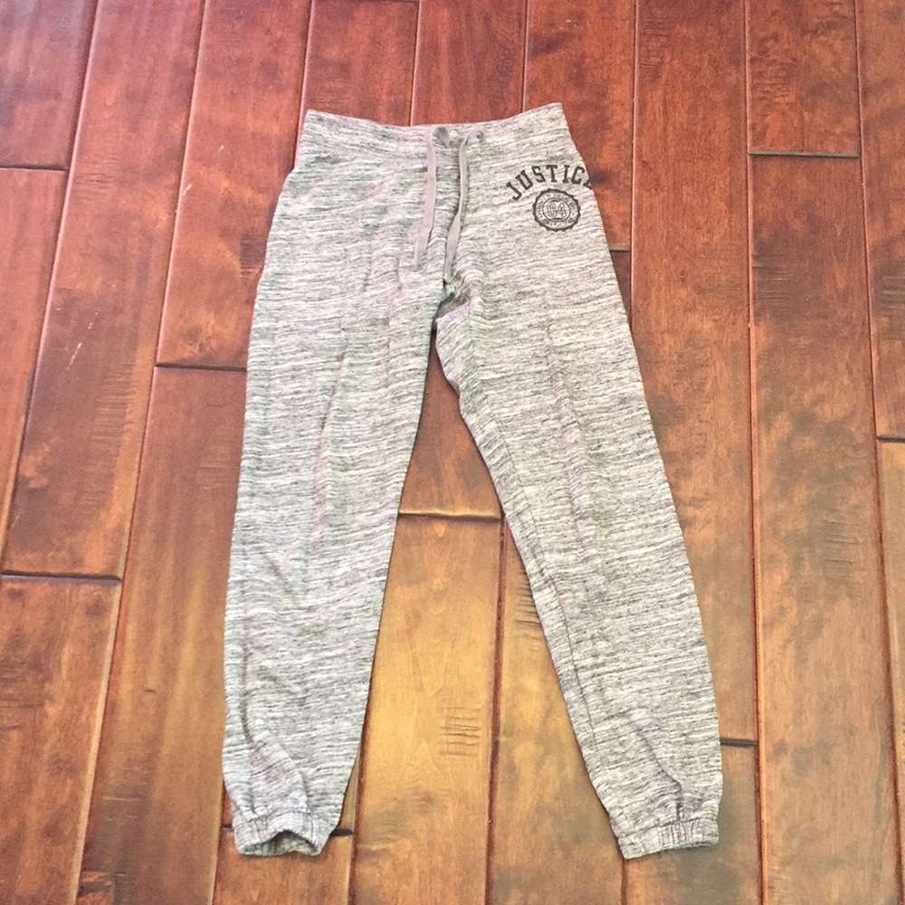 Grey joggers girls